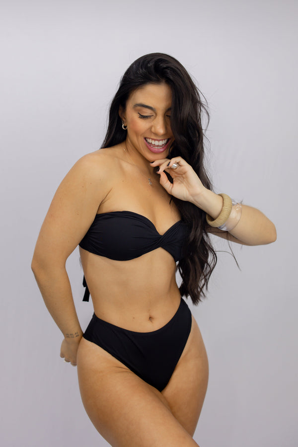 BIQUINI TOP TOMARA QUE CAIA TORCIDO PRETO