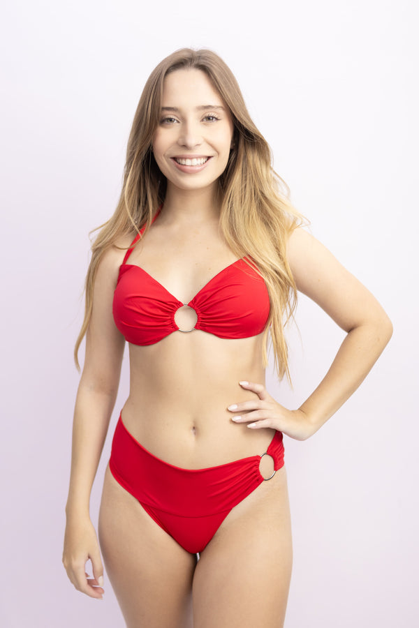 BIQUÍNI TOP DETALHE ARGOLA CENTRAL VERMELHO CEREJA